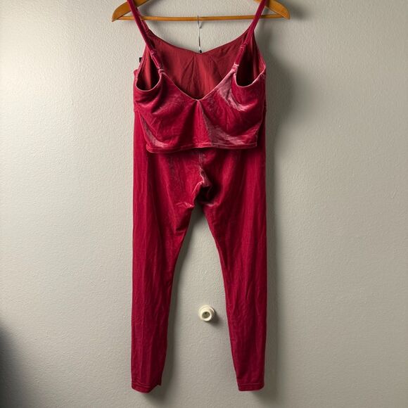 Athleta Elation Velvet Set M Red Velour Y2K Leggings V-Neck Crop Top - Picture 7 of 16